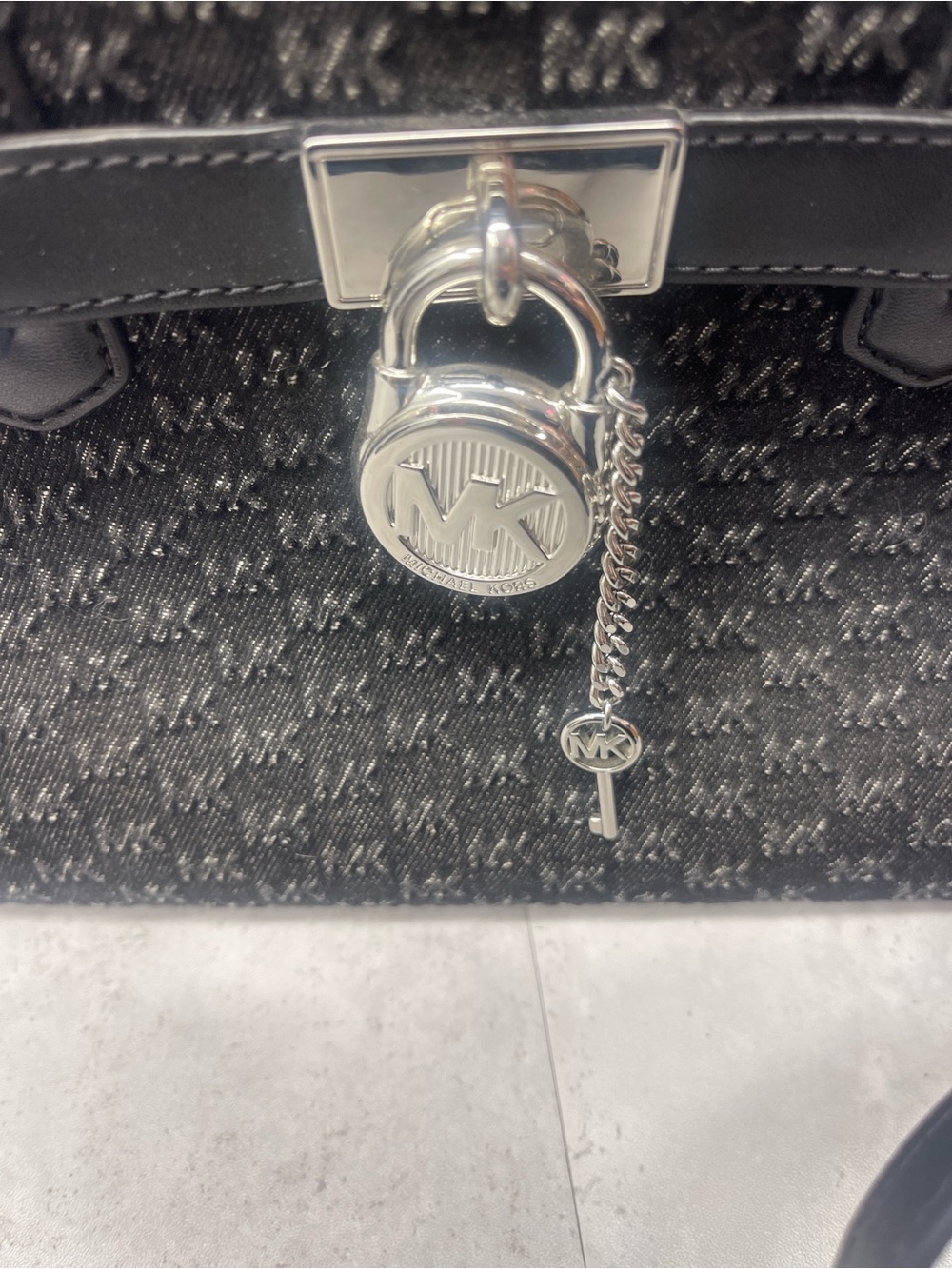 Michael Kors Hamilton Small Black Denim Logo Satchel & Matching Wallet - Picture 7 of 15